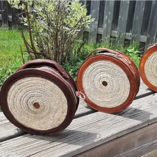 Ladies Round Hand bag - model Sunburst Lite